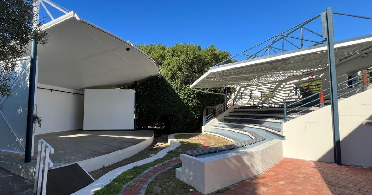 Mainstream amphitheatre